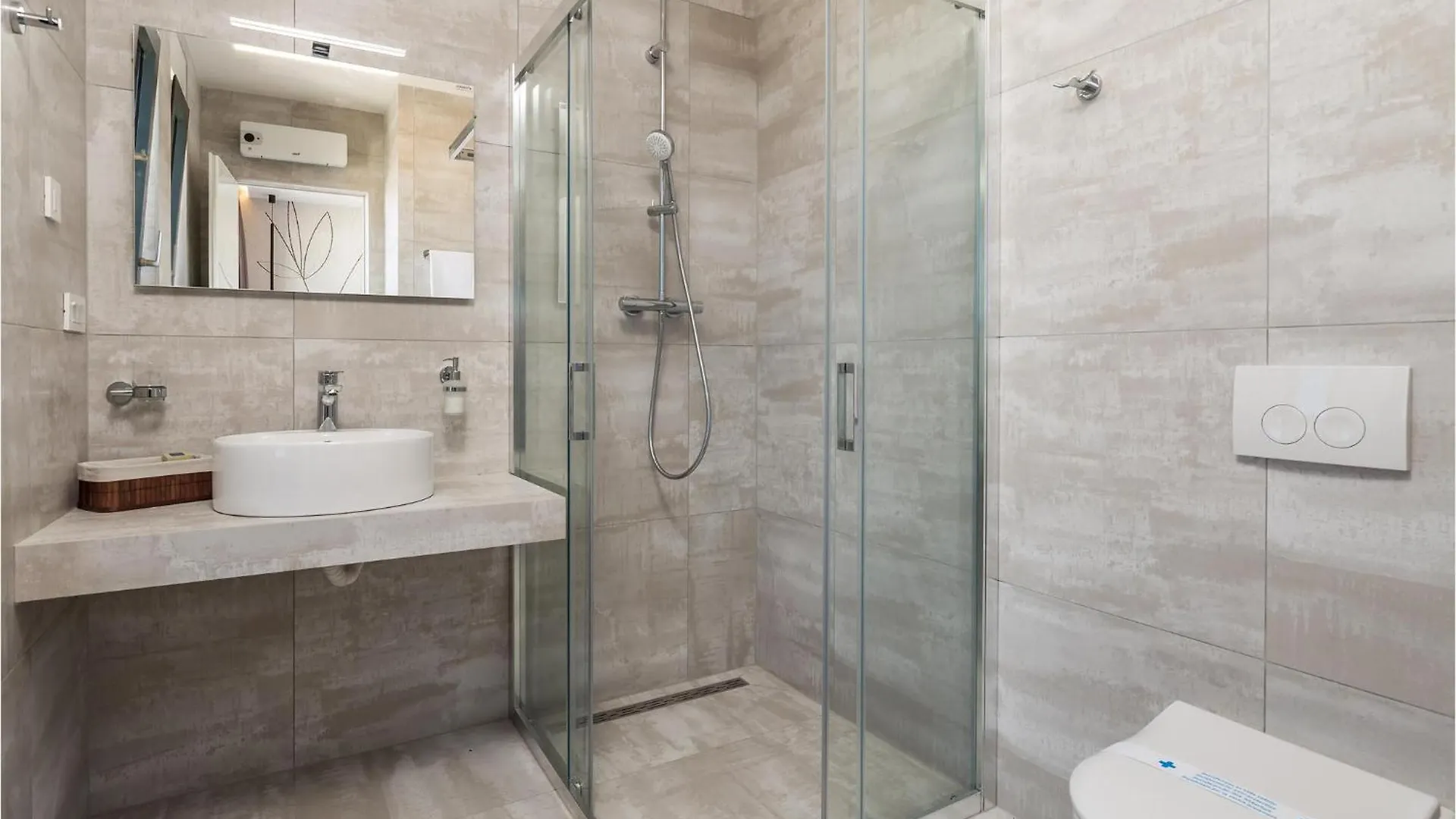 Pet Friendly Apartment In Malinska With Wifi 0*,